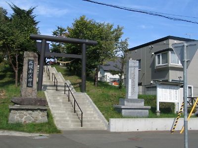 神社の全景