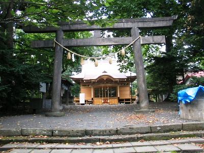 神社全景