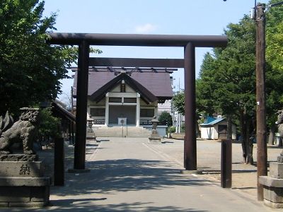 神社全景