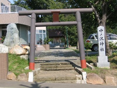 神社全景