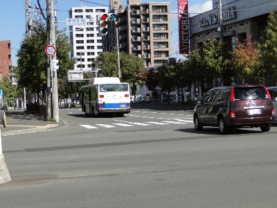 西野屯田通 新琴似方面