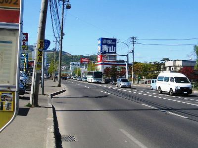 石山通 川沿10-2付近