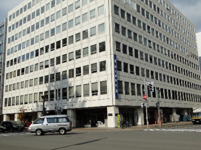 毎日会館